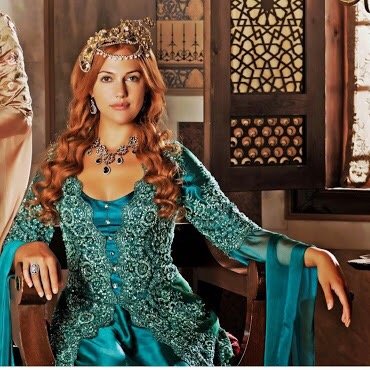 hurrem sultan black dress