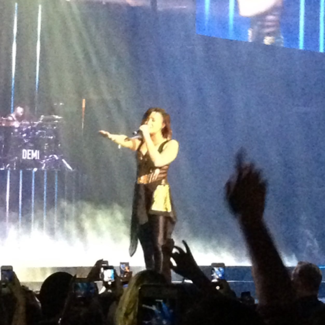 My dream has always been to go see demi lovato in concert and i am FINALLY GOING ON SEPTEMBER 27TH #demiworldtour