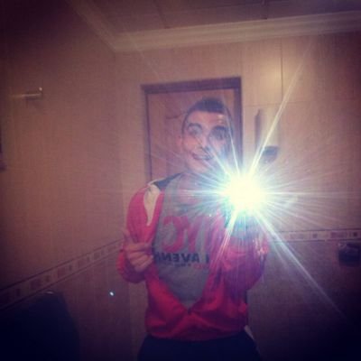 Aficcionado a la eléctro mecánica/Futuro ingeniero eléctro mecánico/Estudios Cura Valera/Si respetas,yo respeto/