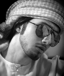 قَد أُقاومْ كُل شَيء ؛ إلاَ رُؤيتِي لِ طِفل مُقبلاً تِجاهِي بِـ إبتسَامَة ♥:) !