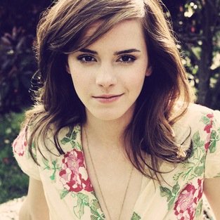 hi my name is emerald and im sirius younger sister and btw im better and cooler - dragon animagus - spy for the order - more powerfl than dumbledor