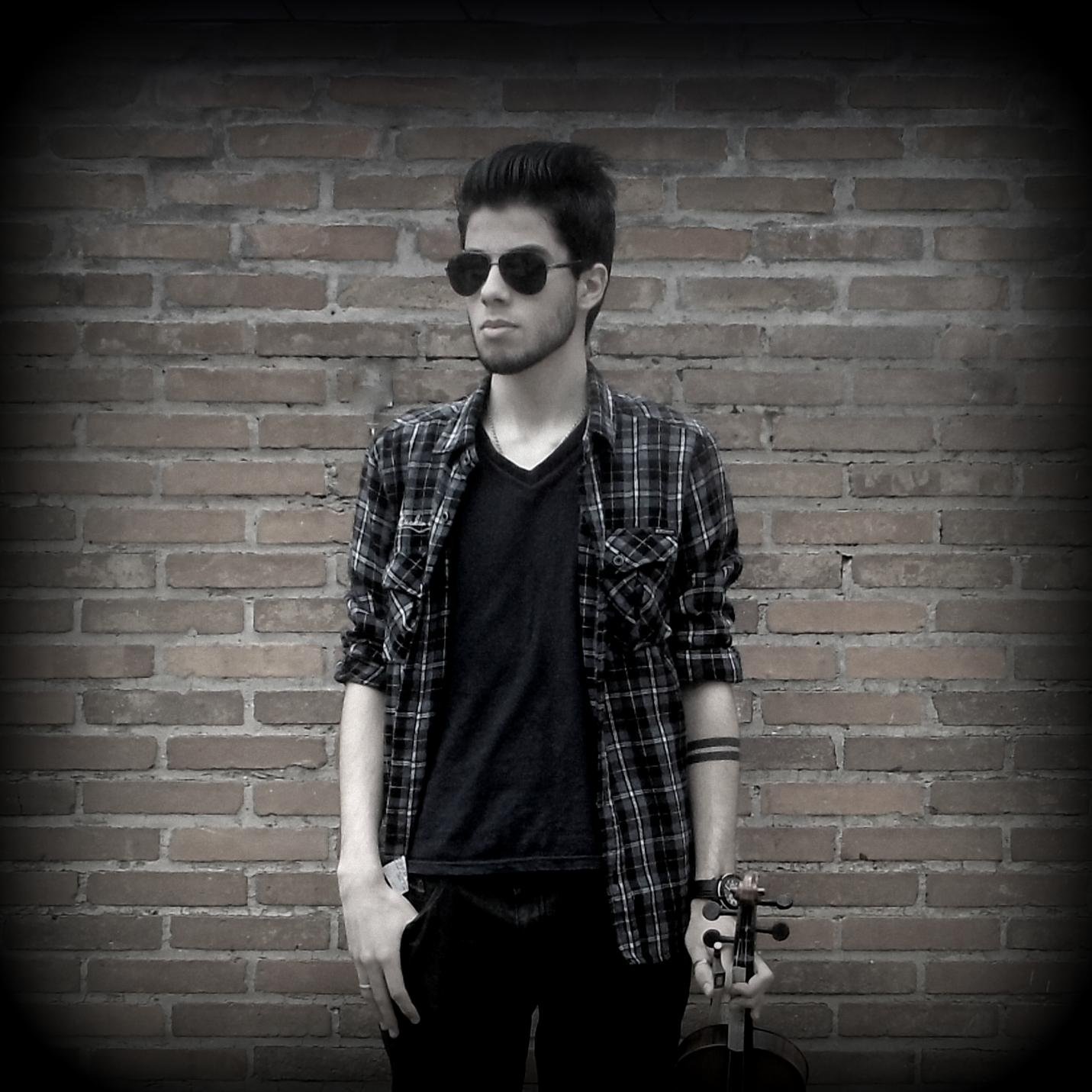 Songwriter from Brazil ;)