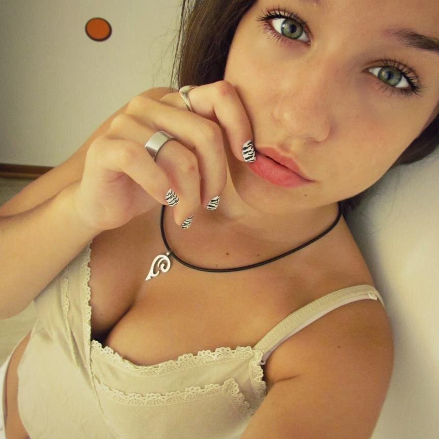 SamyMailk4's profile picture. ♥ Jugadora de volley sub 16 en #River ♥ #Tomorrowland2014 ♥ #Banfield♥ Pin: 7FFD375F♥Javi te amo con todo mi corazon hermoso mio♥