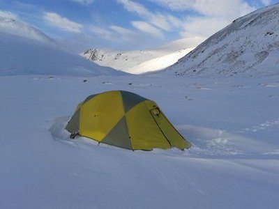 Usually found up a hill somewhere in Scotland, size doesn't matter. Backpacking, bothies and camping, love it.