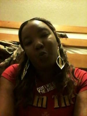 LadiiPooh21's profile picture. 