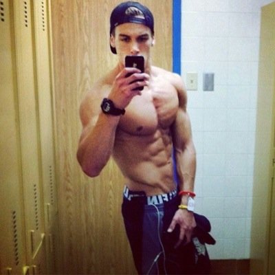 dm me for some fun ;) ❤️ skype: markparker2424 kik: markparker24 snapchat: markparker26•