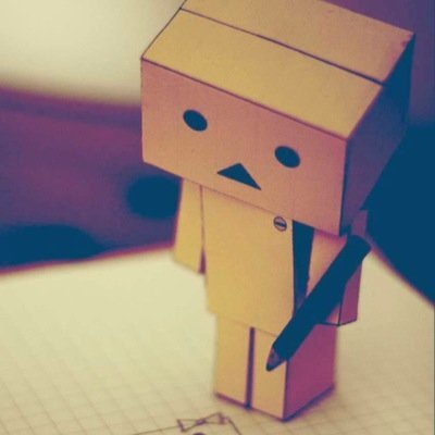 ‏‏☂↓ 

 اعشَق ألكّتاباتَ ألحّزينه ولَست دائماَ حّزين أنما اغّلبَ ؤقّتي ؤحيَد ..♡̨