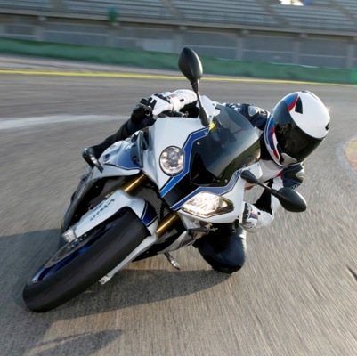 cb1300Looove's profile picture. 16歳の鬼のバイク好き！！HP4乗ってます！（未来系）笑笑 SSLOVEの方！フォローお願いします！！！！！