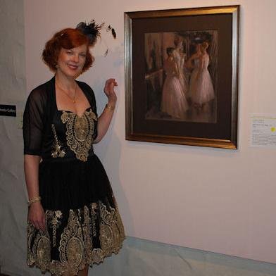 Fine Artist.  Love color on the canvas and beyond. Create cityscapes and figures. Amateur ballroom dancer, rumba, waltz, tango. Ballet fan. NYC/Salt Lake City