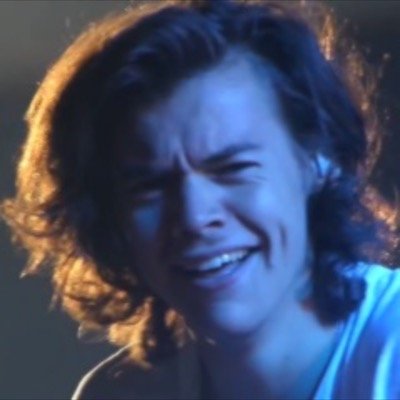please follow @uankors and @vaniillaharry !!