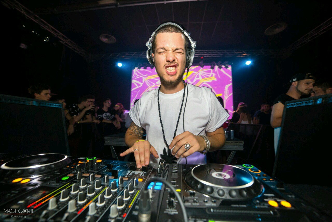 KeyNoise's profile picture. http://t.co/tYD78MXHrJ
BOOKING: infokeynoise@gmail.com