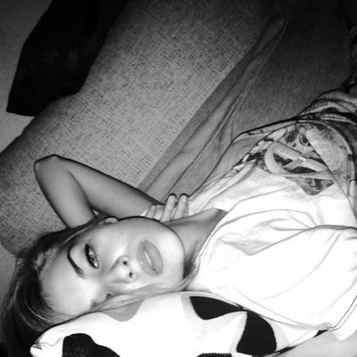 luciahinojares9's profile picture. 