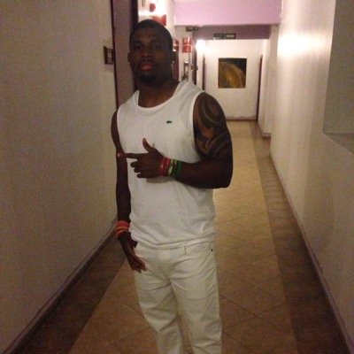 Living life the best way I kno how...Wanna get to kno me? Enter my world!