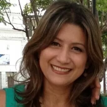 Contadora pública con Maestría en Educación