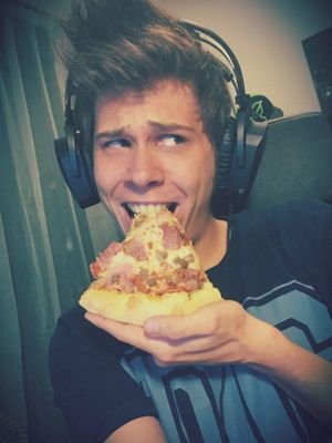 angelvillalba36's profile picture. Kawaii!!