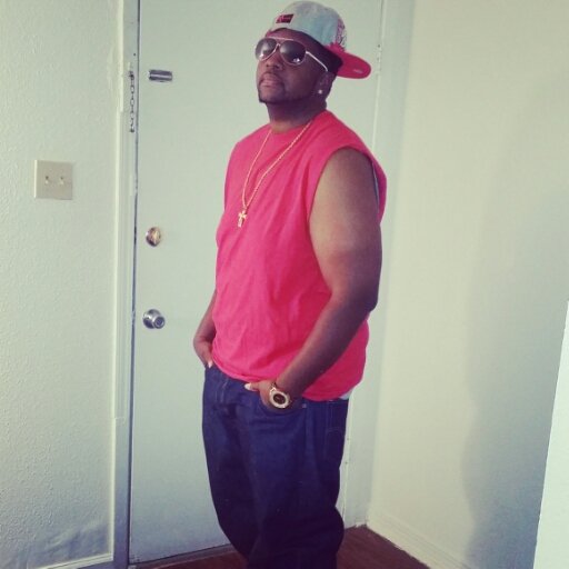 No Bio Needed! Just Click Tha Follow Button N Enjoy Tha Show!!
#IFollowBack #R.I.P Tawana 
Instagram: Crown_me_king25