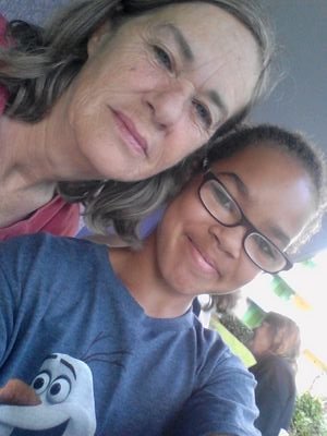 AlayzhaP's profile picture. you gotta BEE-LIEVE it to ACHIEVE it=)