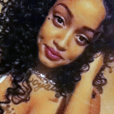 SpoiledAssBrat_'s profile picture. 