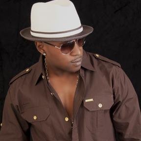 TheRealKumandae Profile Picture
