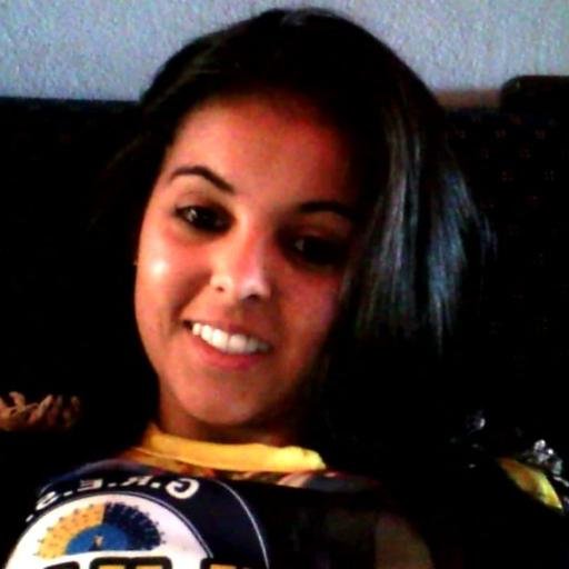 Sou o tipo certo de garota errada :P 
Mas posso te surpreender ;9~