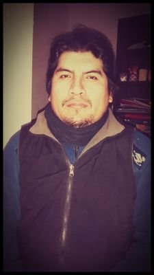 El que una tenga  una tienda  que la atienda y si no que la venda...