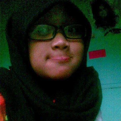 Tuti alawiyah
29 desember 2000
smp nesaso
ungu, hitam,putih
