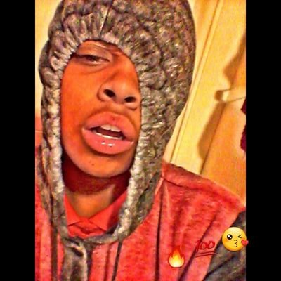 ' Cant Trust Nobody ✌Even  Yah Own Shadow Leaves When its dark YNG Bigges Fan #1⃣ #MOBShit Add Me on Facebook Loving Keemaa