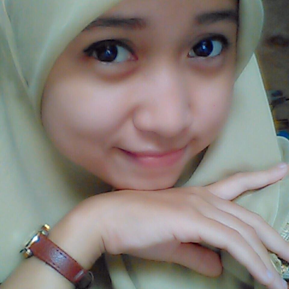 renidias07's profile picture. Reni / dewi | 17 February 1992 | pgsd | Comal | KAP | 56e39d08