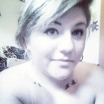 20.

Hippie.
6.10.14.
Proud auntie of I.A.B&E.M.B♥♡
LegalizePennsylvania. With my soulmate.