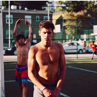 chocolate tastes good, but gilinsky tasts better. i