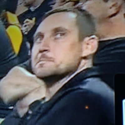 Derekrogers34's profile picture. I'm not as cool as I think I am