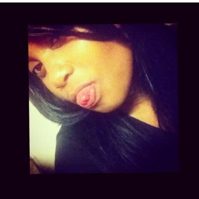 FAMOUSxP_'s profile picture. i woke up like this