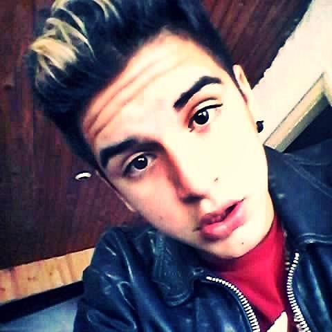 Funebrero y Adicto al Twitter ☺