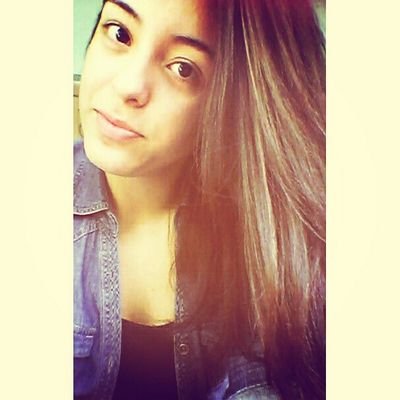 Haz lo que te haga feliz, rie tanto como respires y ama tanto como vivas♡