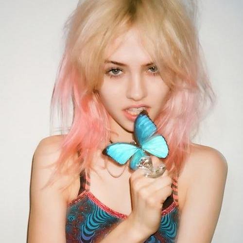 CambriaAvery's profile picture. Devilish Pureblood|| Proud Slytherin || 6th year