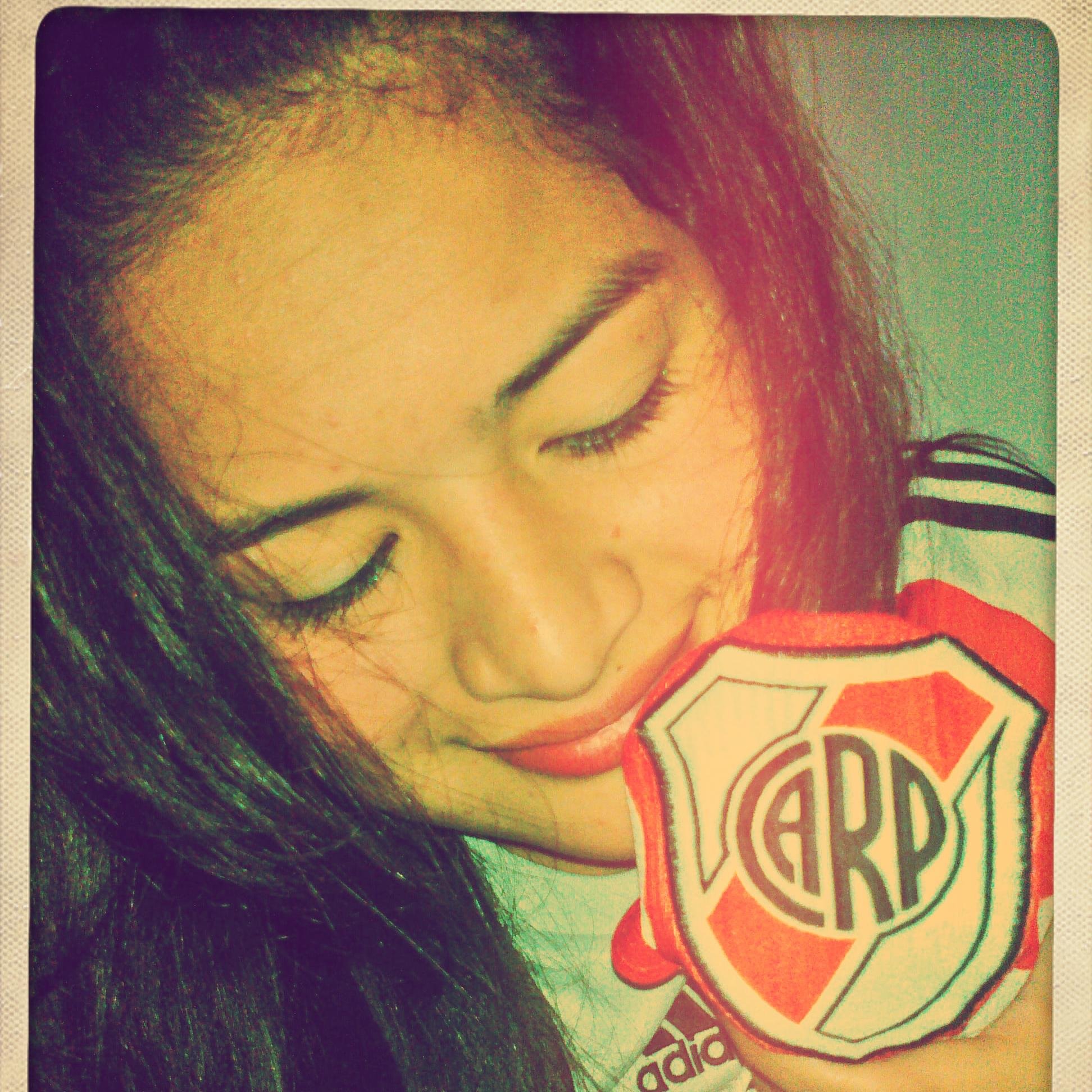 PlDaiana's profile picture. vivir feliz , sinónimo de ser hincha de River Plate ♥