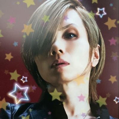 嘘つきの歌が ほら 嘘つきの君を 抱きしめて

꧁ この垢はJanner仲間、Shangri-laで出逢ったyasu仲間との繋がりの垢です🤲いつまでも林教💓私はJannerです！！←譲れない
いま生息してる垢【@rei0315_pink】オバンギャ垢です🤔関わってくれる方はぜひ〜
