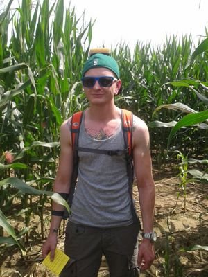 Bobby10081990's profile picture. 