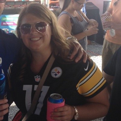 AlyFord3115's profile picture. Life isn't about waiting for the storm to pass, It's about learning to dance in the rain.