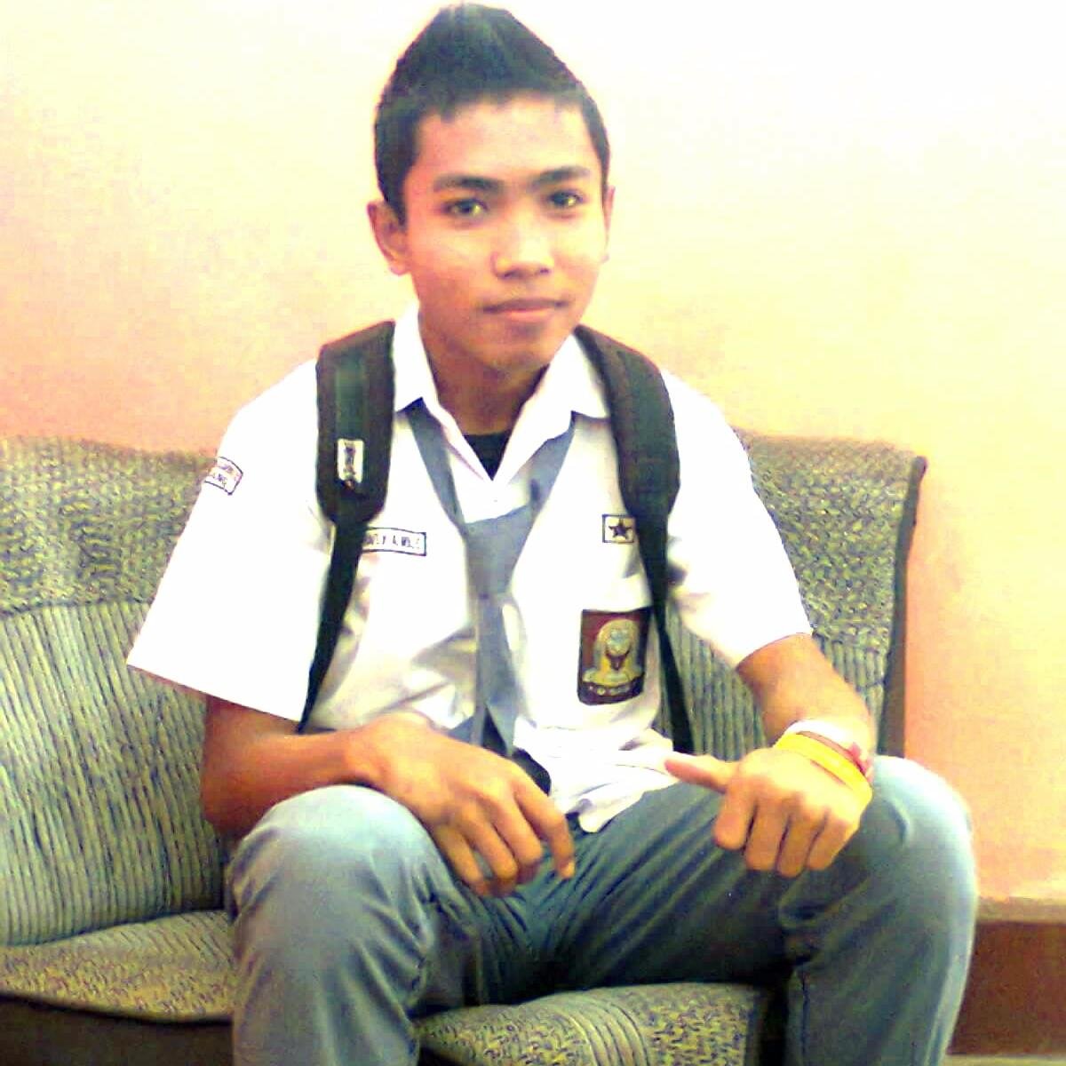 Follow your dream & 
   your dream comes true 
| @fb_Alamsyah_molle