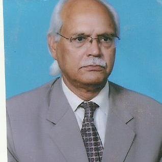 Masters in Economics,
,

 Consulting Company  KONSULT

, Author of 8 Books

Columnist, 

Own   Daily Qasid
 http://t.co/n5JcmMRZrq

  Anchor