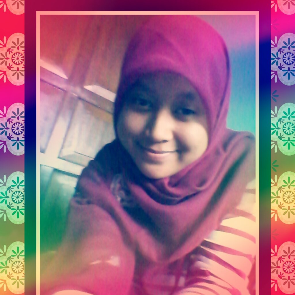 TRISNASUGIARTY1's profile picture. 