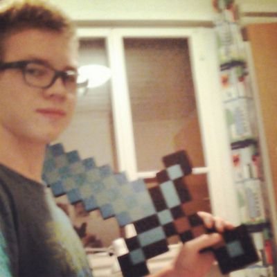 AlekseyBassi's profile picture. AMAGHEDON_
ARKSTAR
Folles