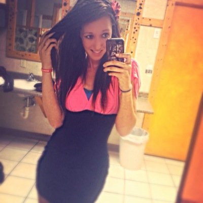 Hey, i'm NikNak :). easy going. I love hunting, lifting, squats, excersizing and dressing up! wanna kno anything, ask :)