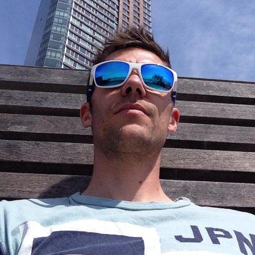 Photographe averti, amoureux du web et marketeux dans l'âme...