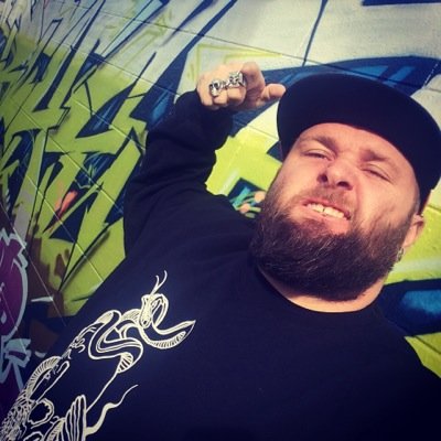 Social Media: @DarkroomJesse | Family man | Muso | Loud mouth | Beard | Tattoos | Beer | Amazing Race @TeamCatAndJesse @DutchCatNZ #OBrienStyle