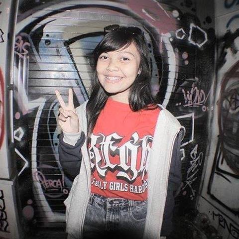 Ig : pecechyn
Pin : 54759794