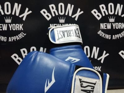 bronxboxing's profile picture. 