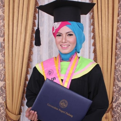 AlfiRahmi17's profile picture. ♥Allah♥Mama♥Papa♥Aulia♥Aufa♥  (ʃƪ♥ ▽ ♥)