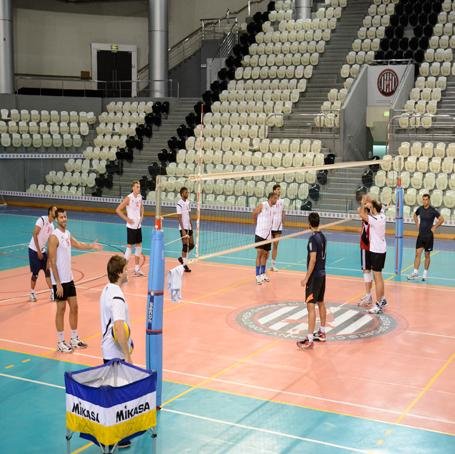 Volleyball Coach Nea Salamina (cyprus), Fivb II, previus work;  LSJ, ex Al Ain SG Volleyball club, ex  Al Jazira FC,  C.A.R.P, Argentina National Team